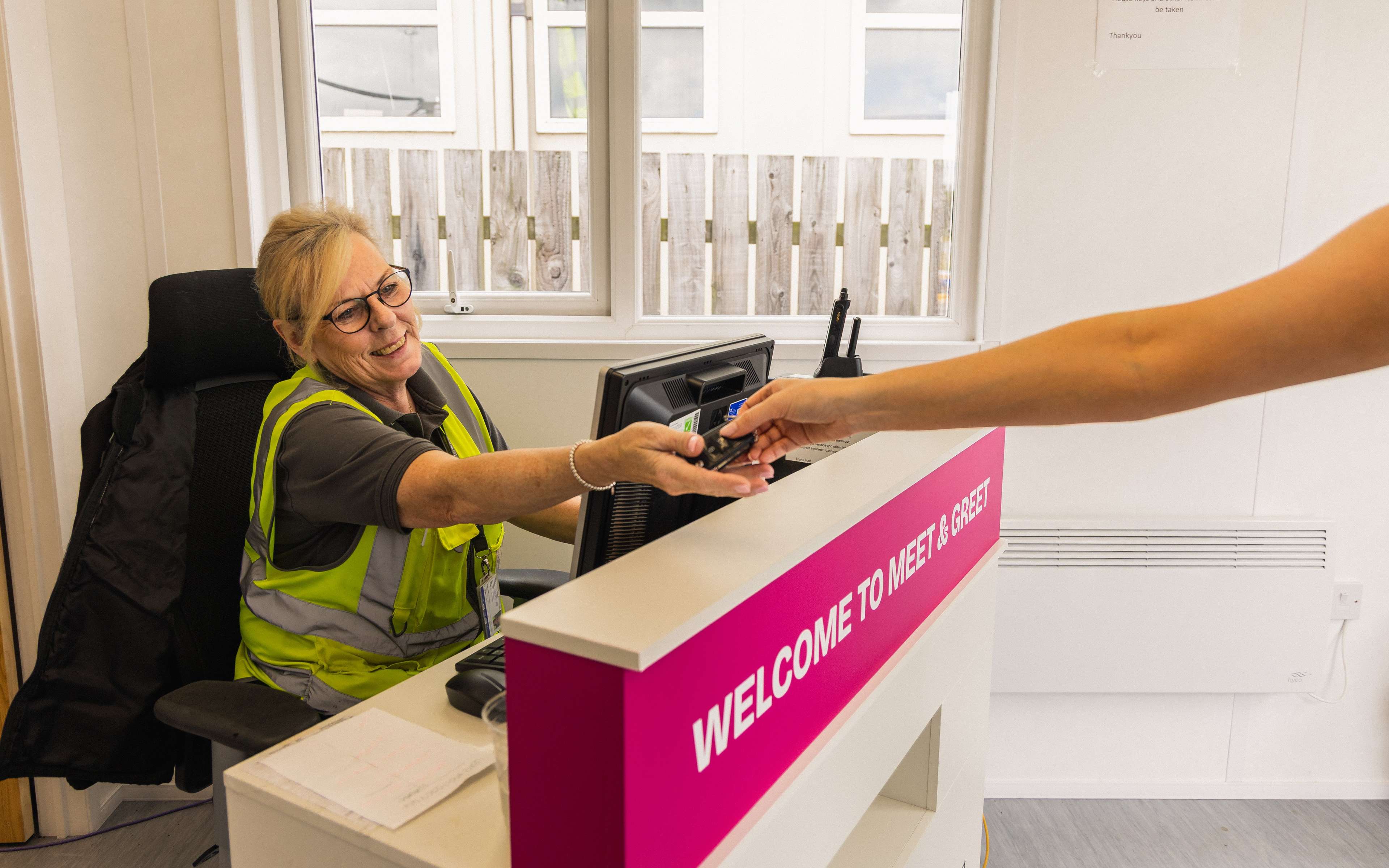 Meet and greet key handover