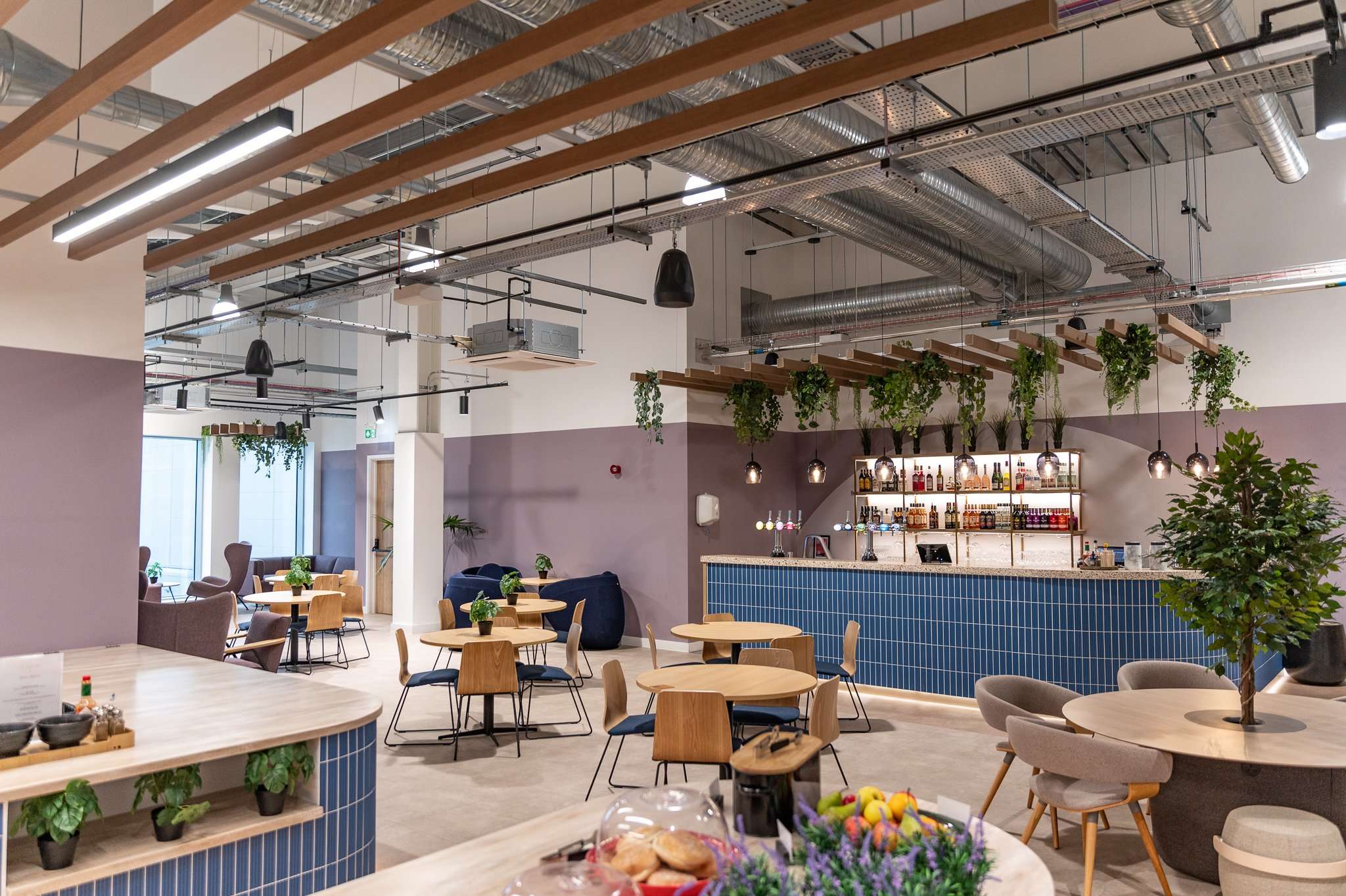 Six Eight One Lounge