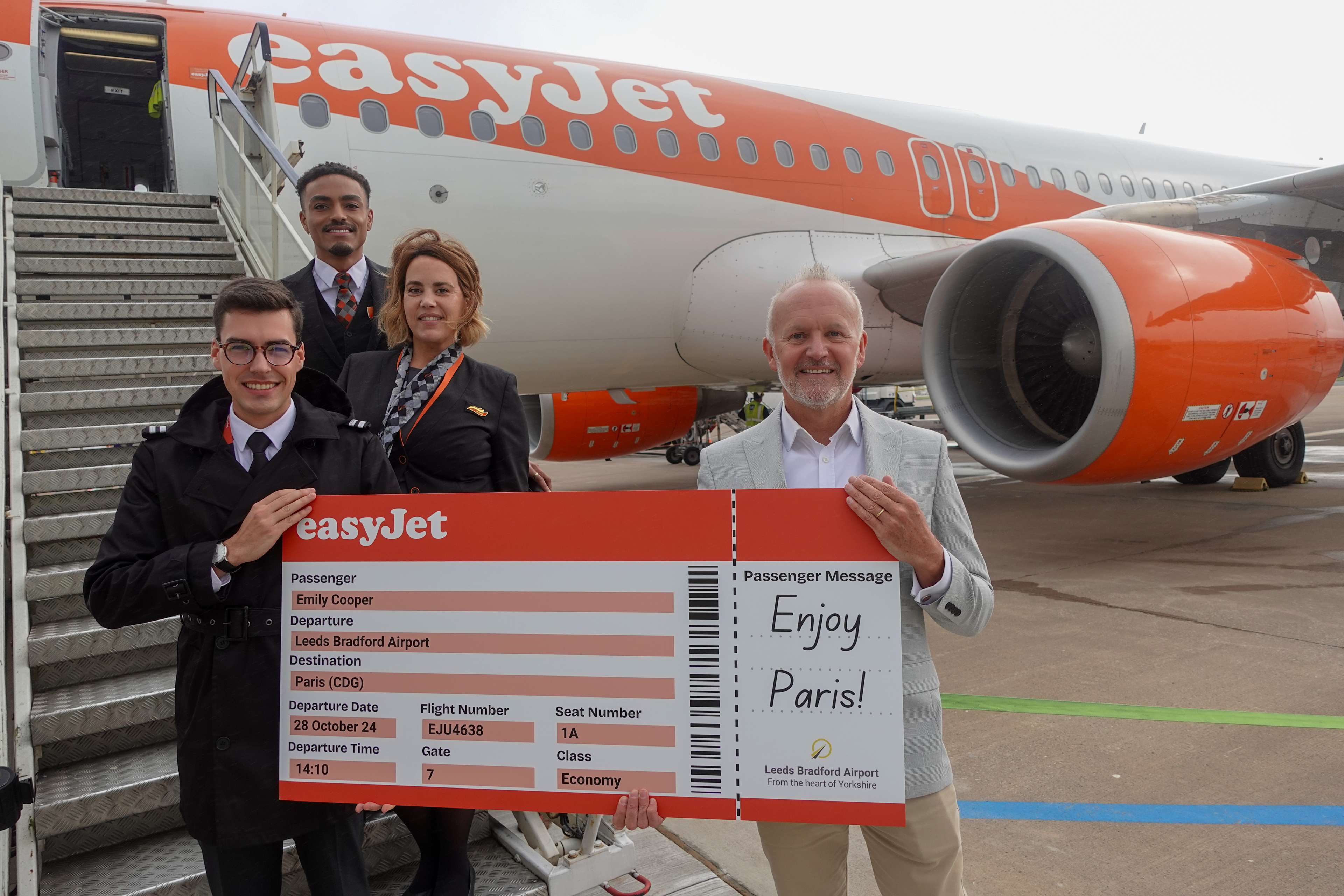 easyJet first flight to Paris